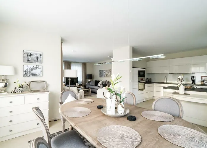 Apartmentanlage Seezeichen * アーレンスホープ