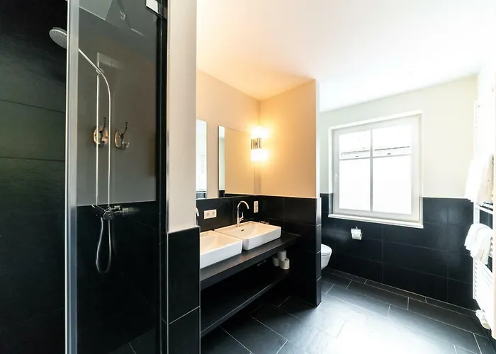 Apartmentanlage Seezeichen * アーレンスホープ