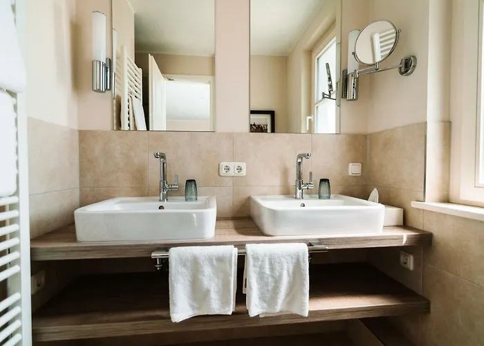 Apartmentanlage Seezeichen アーレンスホープ